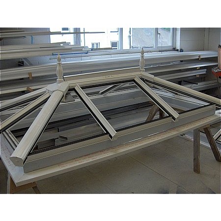 45 - White Powder Coated Aluminium Roof Lantern Light